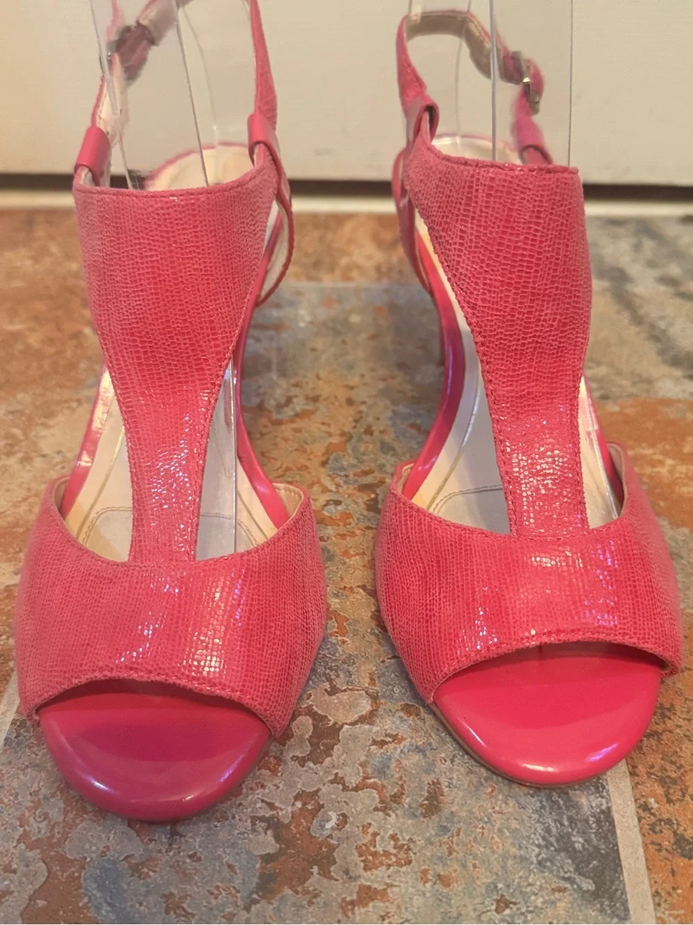 Gorgeous Alex Marie Hot Pink T-Strap Open-Toe Textured Heels!